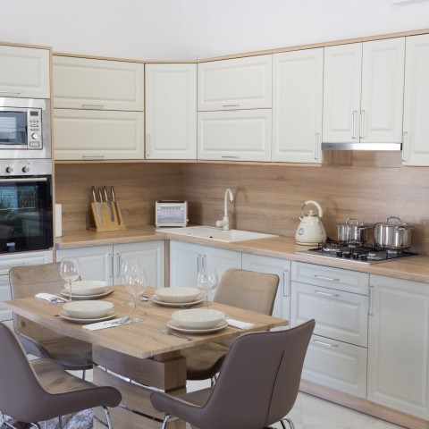 Axel Bútor Konyhastúdió Székesfehérvár